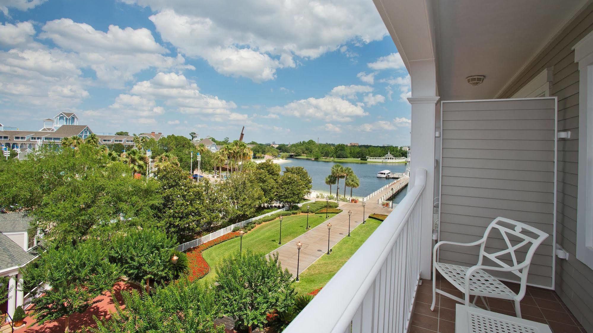 Disney'S Yacht Club Resort Lake Buena Vista Exterior foto